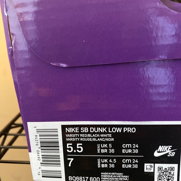 Nike SB Dunk Low Pro “Chicago” 5.5y / 7W - Picture 4 of 6